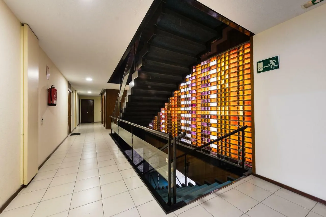 Loft Campana II Donkey Apartment Seville